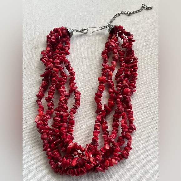 Vintage Red Coral Chip Style Multi-Strand Necklace - Picture 5 of 5